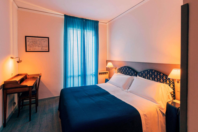 Bedroom 2, San Luca Cortona Hotel, Arezzo