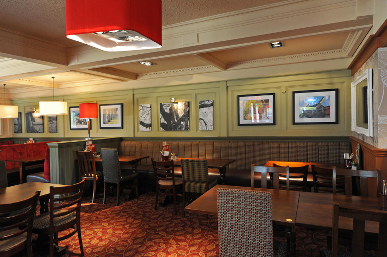 Food & Drinks 3, Premier Inn Southampton West, Hampshire