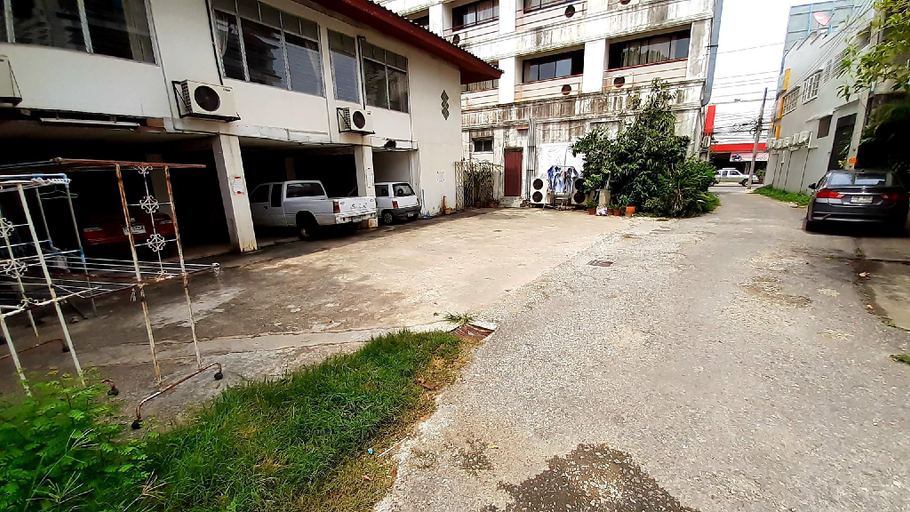 Others 5, Samainiyom Hotel, Muang Phitsanulok