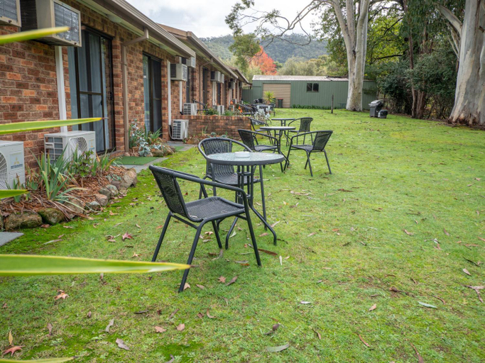 Others 5, Eildon Motel Main house, Murrindindi - East
