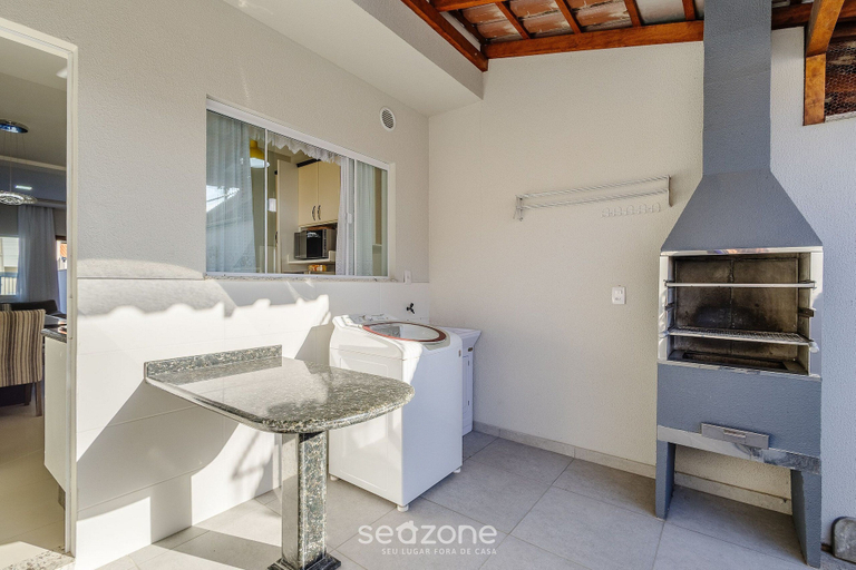 Interior 3, House With 2 Suites and Barbecue Lrm0226, Itapema