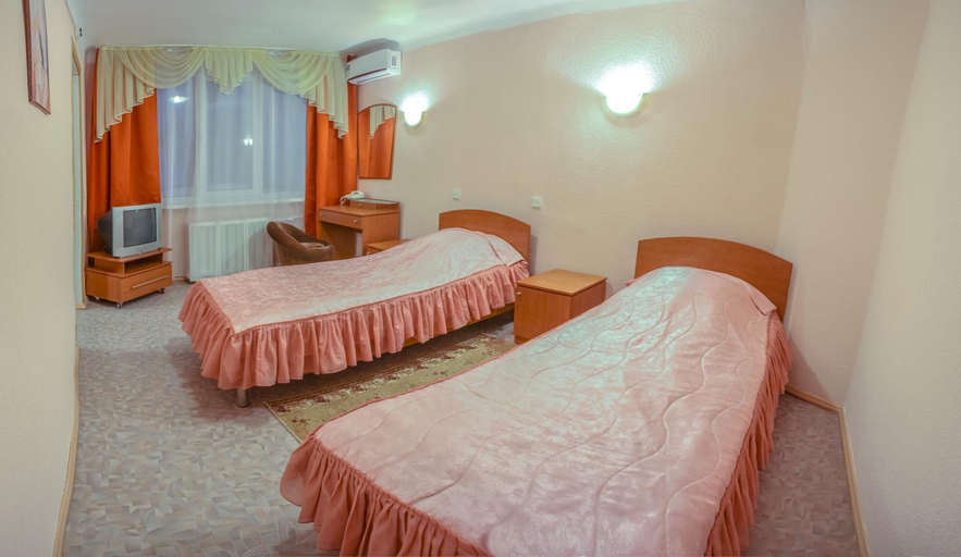 Others 4, Hotel Aeroport, Prokop'evskiy rayon