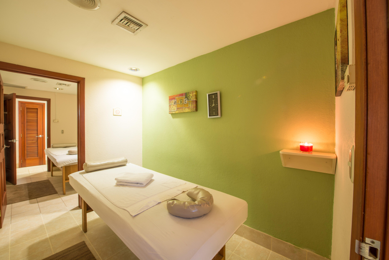 Bathroom 5, Camino Real Managua, Managua