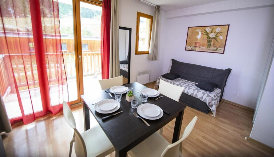 Others 4, Studio 2/4 Personnes MAE-0951, Hautes-Alpes
