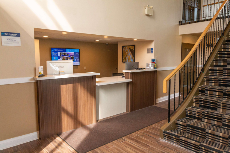 Public Area 2, Best Western Smiths Falls Hotel, Leeds and Grenville