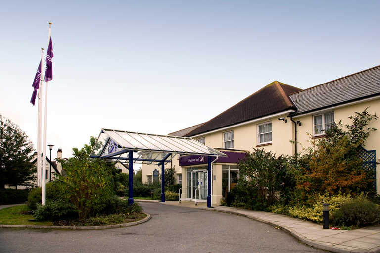 Exterior & Views 3, Premier Inn Ipswich - Chantry Park, Suffolk