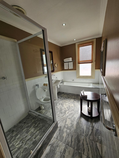 Bathroom 5, Quarters Hotel, eThekwini