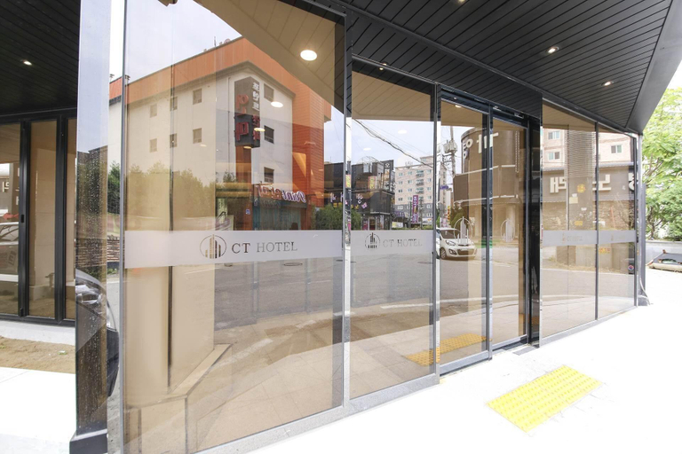 Exterior & Views 4, Cheonan Ct Hotel, Cheonan
