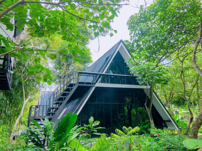 Others 5, The Lodge At The Creek Haus, Lan Saka