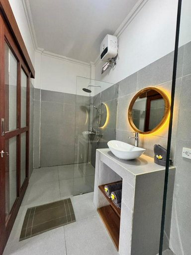 Bathroom 5, Casa Serena Cemagi, Badung