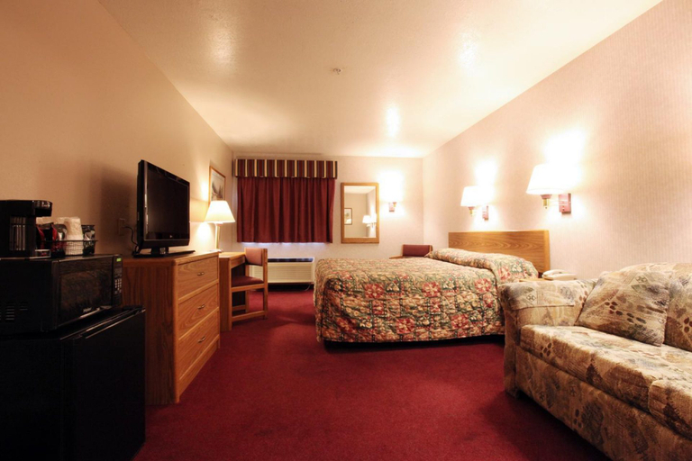 Bedroom 3, Americas Best Value Inn Cedar City, Iron
