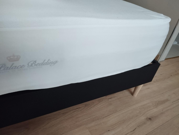 Others 3, Alternative hotel, Moselle