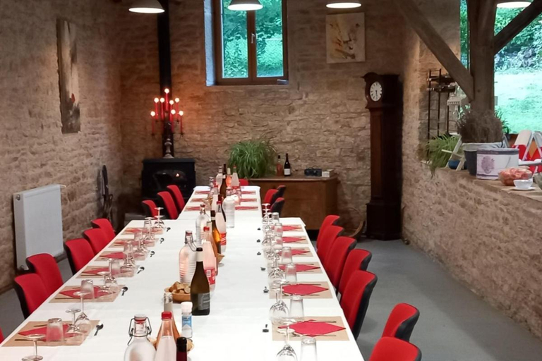 Facilities 3, Chateau de Joudes Suite de la Baronne, Saône-et-Loire