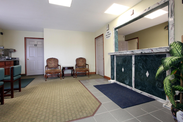 Public Area 2, Americas Best Value Inn Cabot, Lonoke