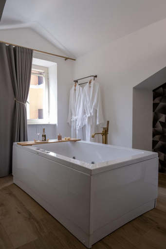 Others 3, Coraline Deluxe Rooms, Napoli