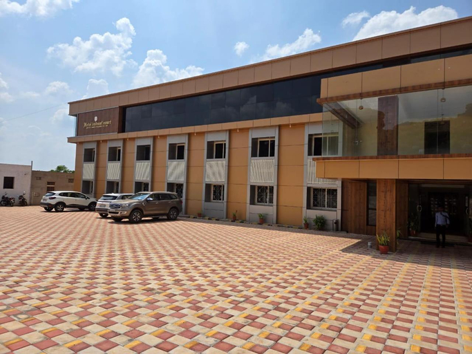 Exterior & Views 1, Hotel Badami Court, Bagalkot
