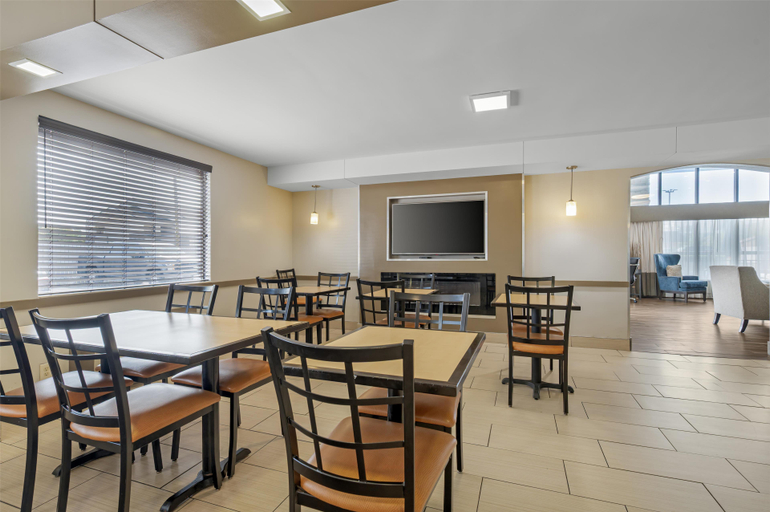 Food & Drinks 5, Best Western Center Inn, Virginia Beach