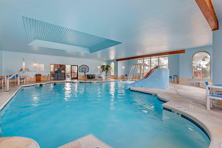 Sport & Beauty 4, Atlantis Family Waterpark Hotel, Sauk