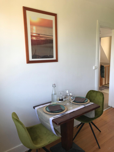 Others 2, Sangatte Guest House - Studio Room Sunset - Seafront, Pas-de-Calais