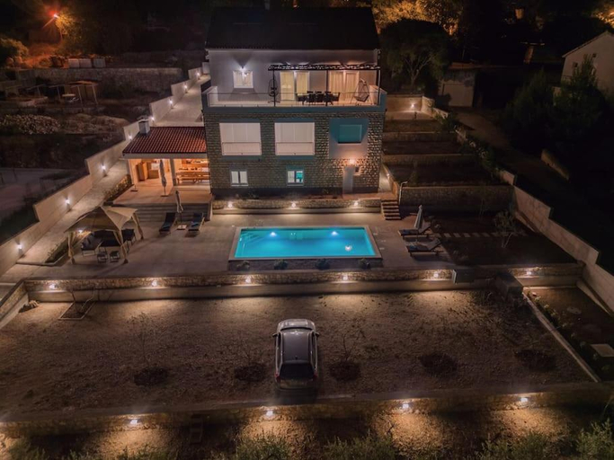 Sport & Beauty 2, Villa Silvana, Bilice