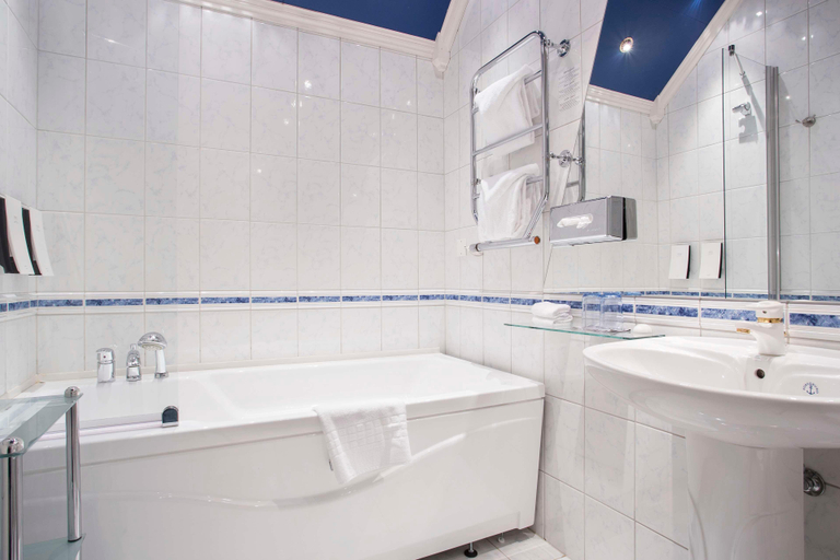 Bathroom 4, Scandic Meyergarden, Rana