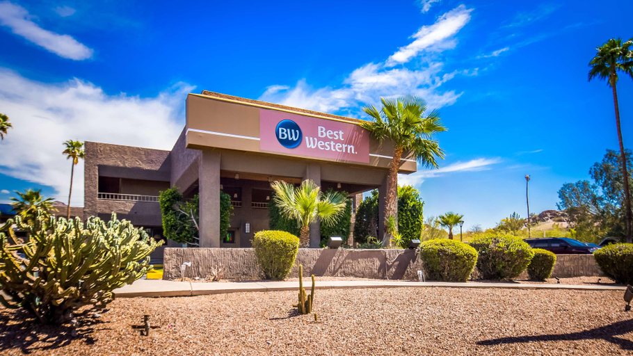 Exterior & Views 2, SureStay InnSuites Phoenix Hotel & Suites by Best Western, Maricopa