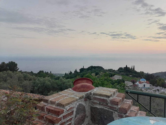 Others 3, Grammatikis house, North Aegean
