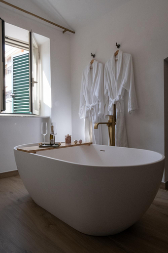 Others 5, Coraline Deluxe Rooms, Napoli