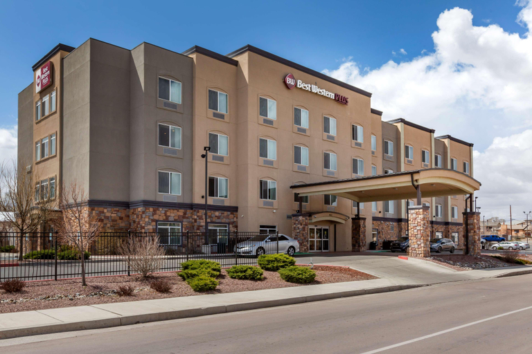 Exterior & Views 2, Best Western Plus Gallup Inn & Suites, McKinley