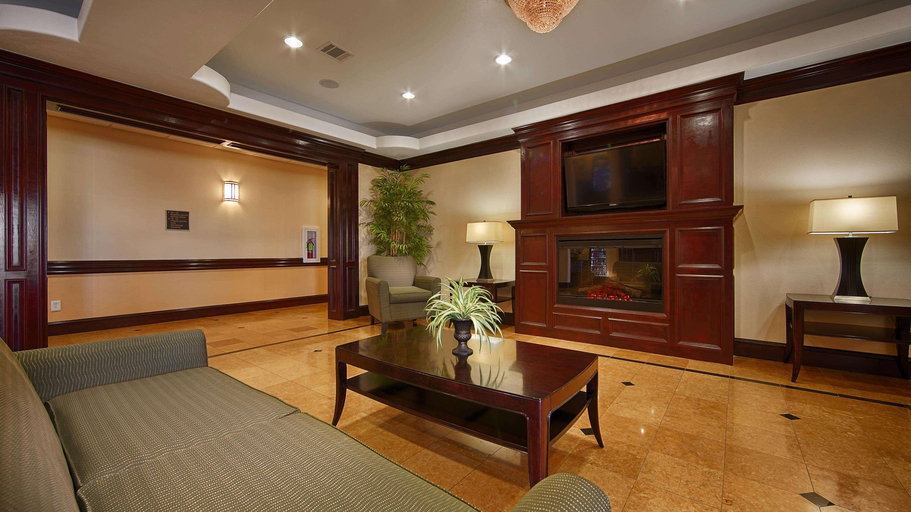 Public Area 2, Best Western Plus Manvel Inn & Suites, Brazoria