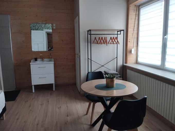 Others 4, Alternative hotel, Moselle