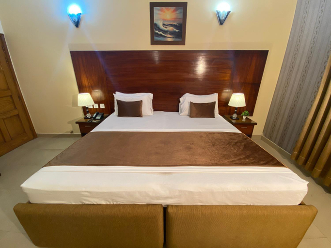 Others 3, World Inn by WI Hotel, Karachi
