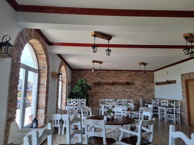 Others 4, Delice Restauracja, Nowy Targ