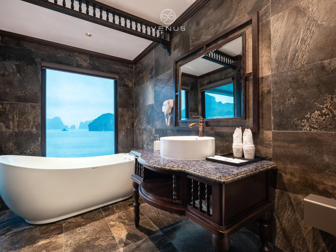 Bathroom 5, Era Cruise Halong Bay by Venus Group, Hạ Long