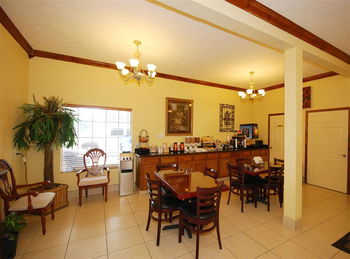 Food & Drinks 5, Americas Best Value Inn Winnsboro, LA, Franklin