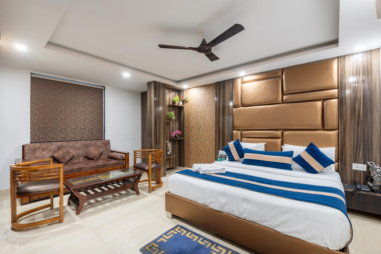 Bedroom 2, royal inn igi airport, Delhi