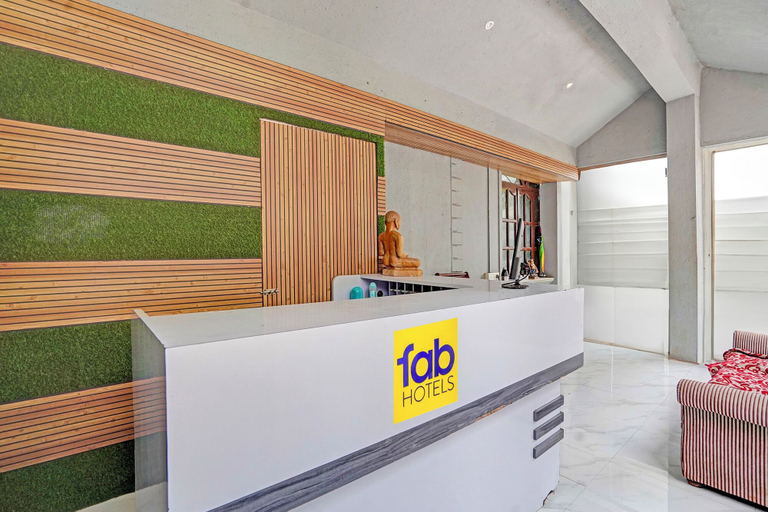 Reception 3, Fabhotel V9, North Goa