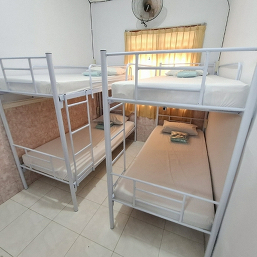 Bedroom 3, Koala Stasiun Hostel (Kos Syariah), Yogyakarta