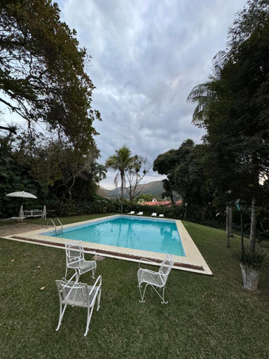 Others 5, Villa do Lago Nogueira, Petrópolis