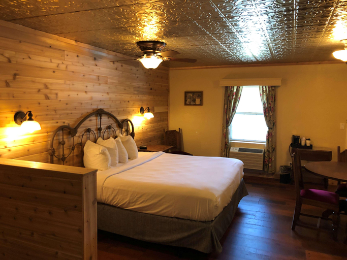Bedroom 3, Best Western Route 66 Rail Haven, Greene