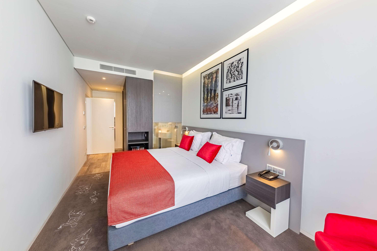 Bedroom 2, Melia Sky Maputo, Maputo