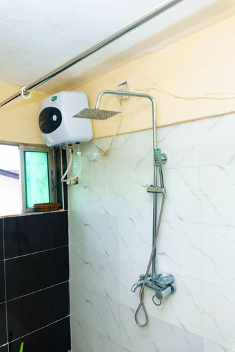 Bathroom 5, Kenbrill Hyatt Hotel, Ikpoba-Okha