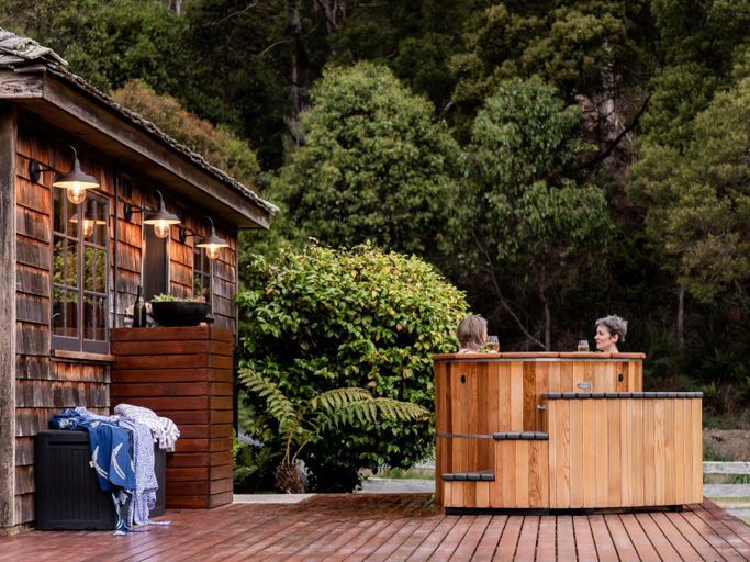 Others 4, Cedar Cottage Meander, Meander Valley