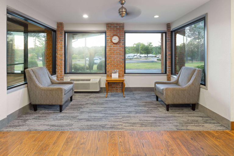 Public Area 2, Baymont by Wyndham LaGrange, Troup