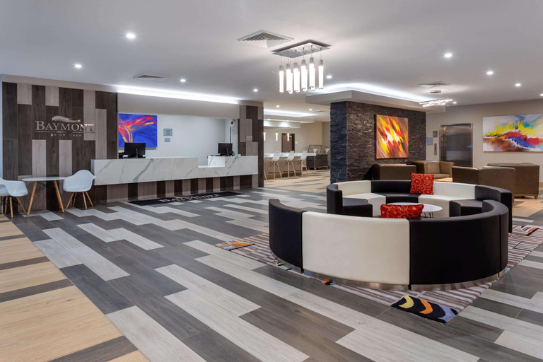 Public Area 2, Baymont Inn & Suites by Wyndham Madison, Dane