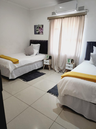 Others 2, Stegor holiday home, Ngamiland East