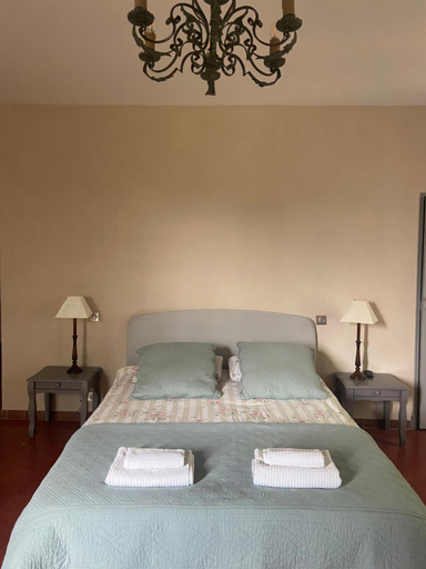 Others 5, CHATEAU DES SALLES, Var