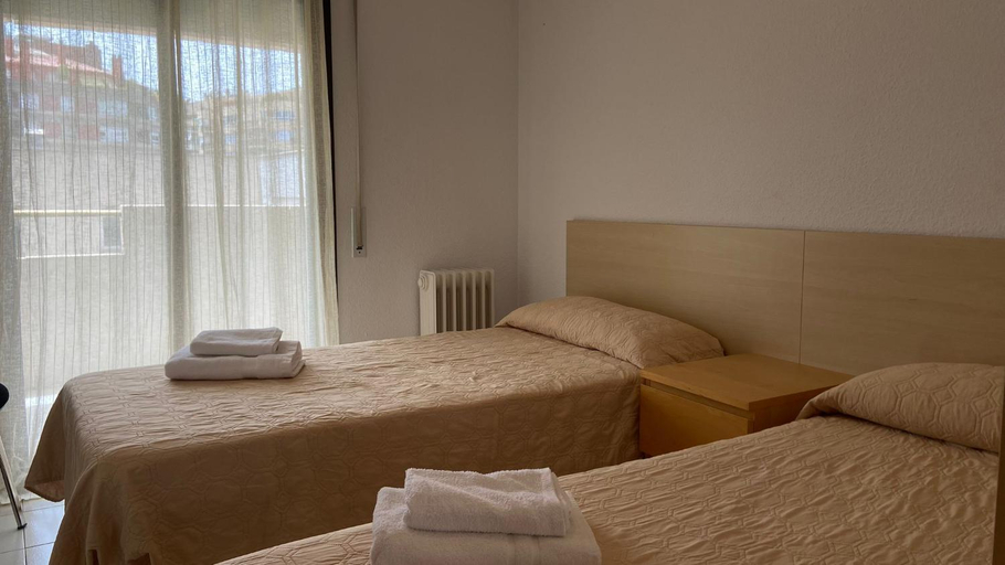 Bedroom 3, Residencia Universitaria Pare Claret, Girona