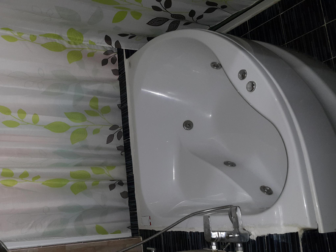 Bathroom 2, Ilmare Patong Place, Phuket Island