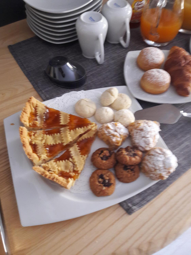 Others 3, B&B A pie Paganella, Trento